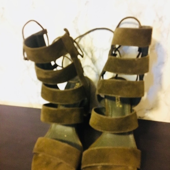 Block heels - Picture 2 of 4